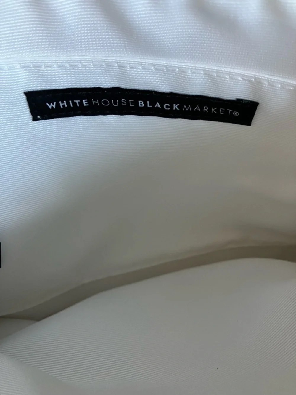 NWOT WHITE HOUSE BLACK MARKET WHITE PURPLE FLORAL ENVELOPE WRISTLET CLUTCH - Picture 10 of 13